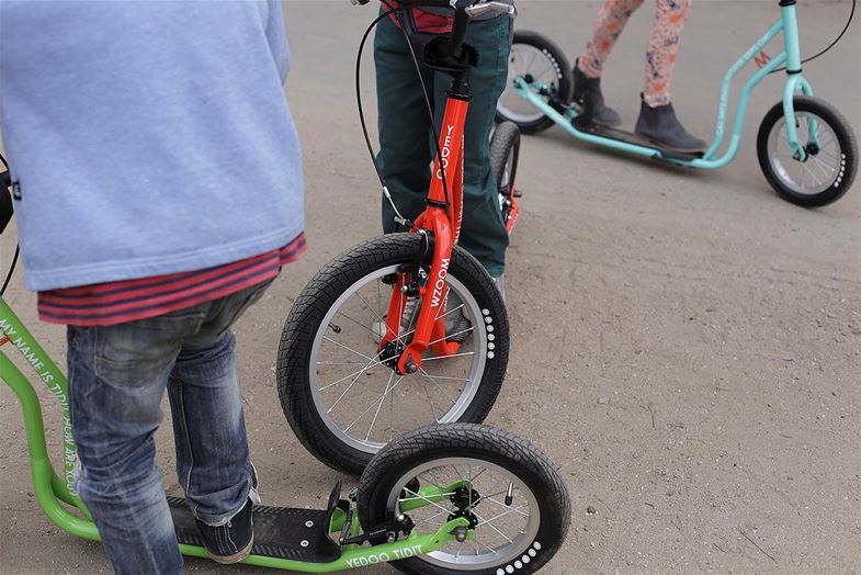 Patinetes para niños Yedoo – el patinete Yedoo Mau para los más pequeños (4+), el Yedoo Tidit para los preescolares (5+) y el Yedoo Wzoom para los escolares (6+)